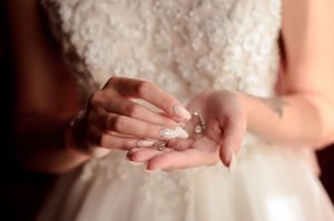 Manucure de mariage : les tendances 2023