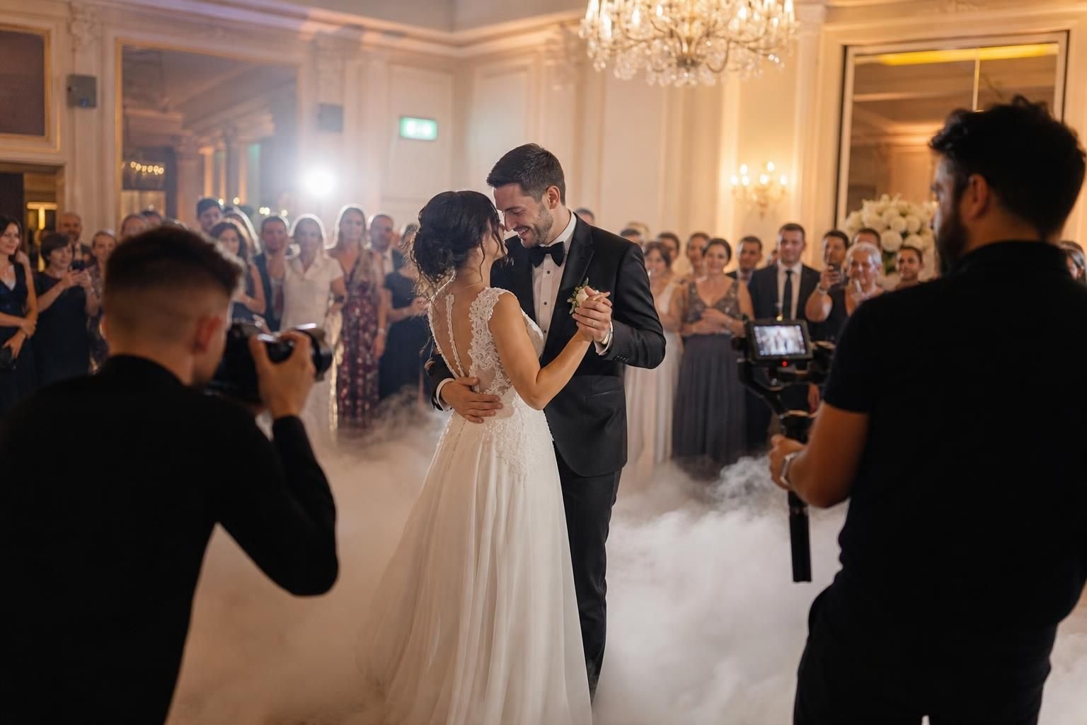découvrez nos conseils et astuces pour préparer votre première danse de mariage en 2026 et rendre ce moment inoubliable.